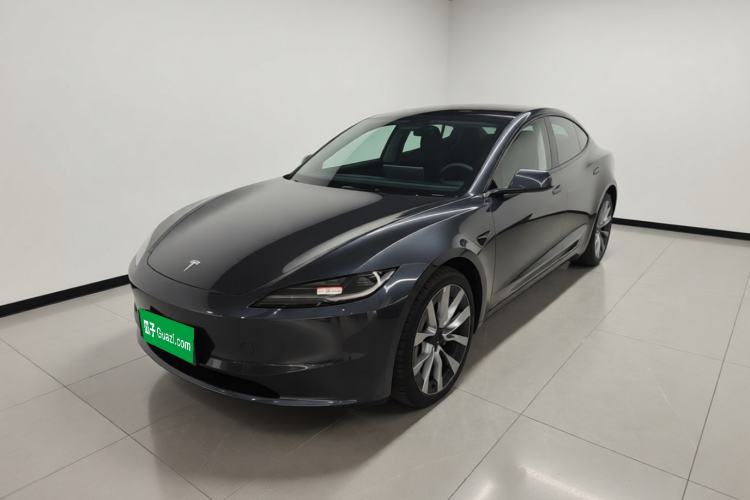 Tesla Model 3 2023 Long-Range All-Wheel-Drive Version