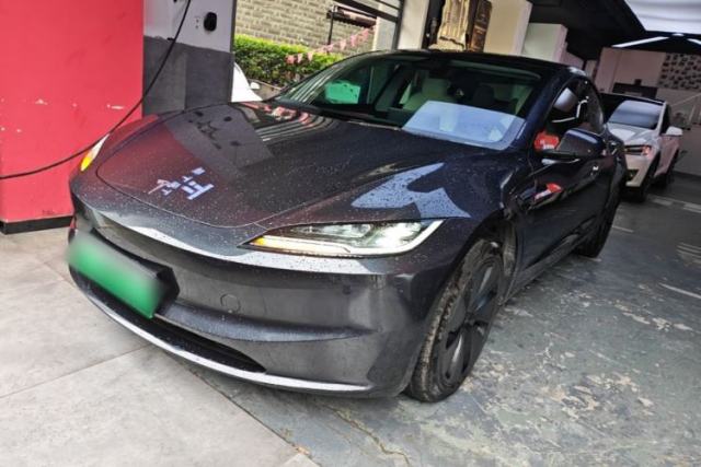 Used Tesla Model 3 2023 Rear-Wheel-Drive Version