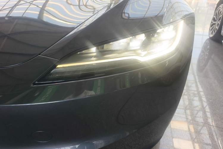 Used Tesla Model 3 2023 Rear-Wheel-Drive Version Left Front Headlight