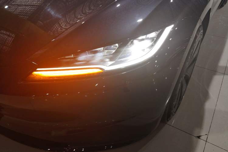 Used Tesla Model 3 2023 Rear-Wheel-Drive Version Left Front Headlight