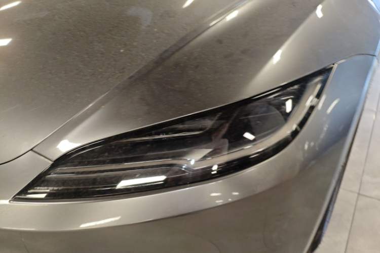 Used Tesla Model 3 2023 Long-Range All-Wheel-Drive Version Left Front Headlight