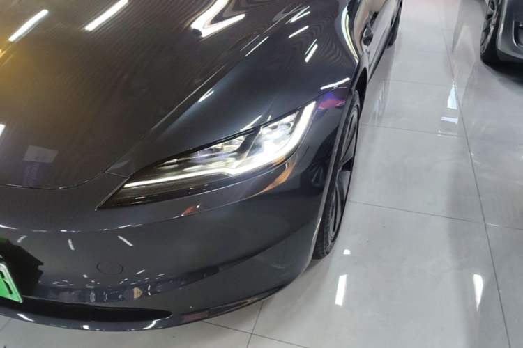 Used Tesla Model 3 2023 Long-Range All-Wheel-Drive Version Left Front Headlight