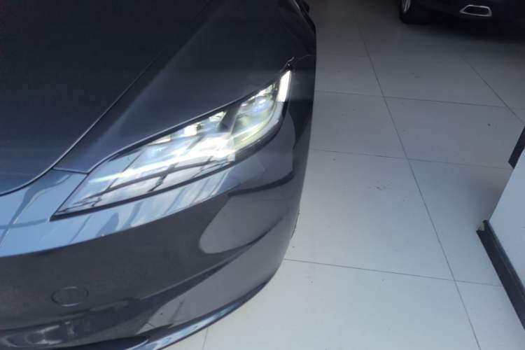 Used Tesla Model 3 2023 Rear-Wheel-Drive Version Left Front Headlight