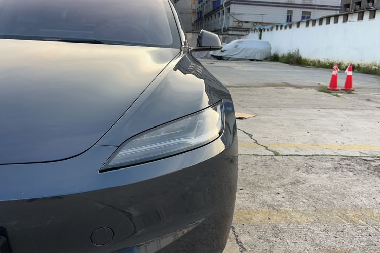 Used Tesla Model 3 2023 Long-Range All-Wheel-Drive Version Left Front Headlight