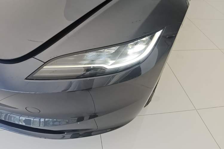 Used Tesla Model 3 2023 Rear-Wheel-Drive Version Left Front Headlight
