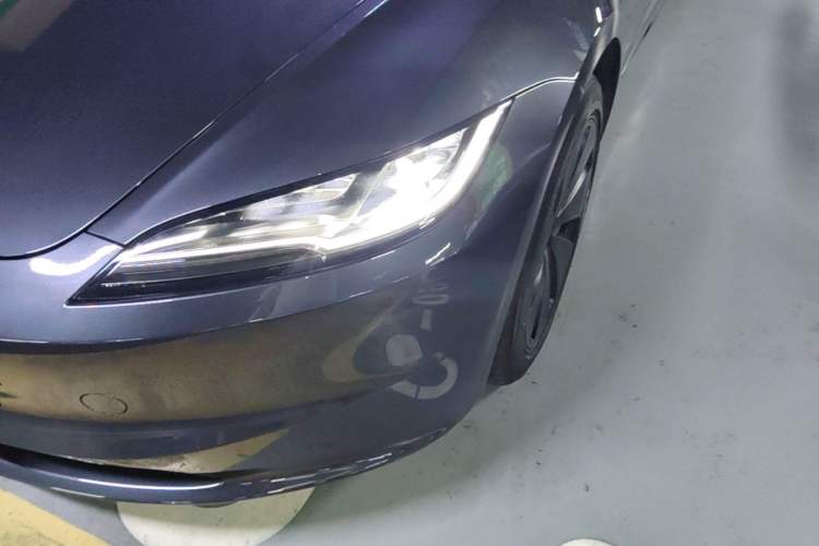 Used Tesla Model 3 2023 Long-Range All-Wheel-Drive Version Left Front Headlight