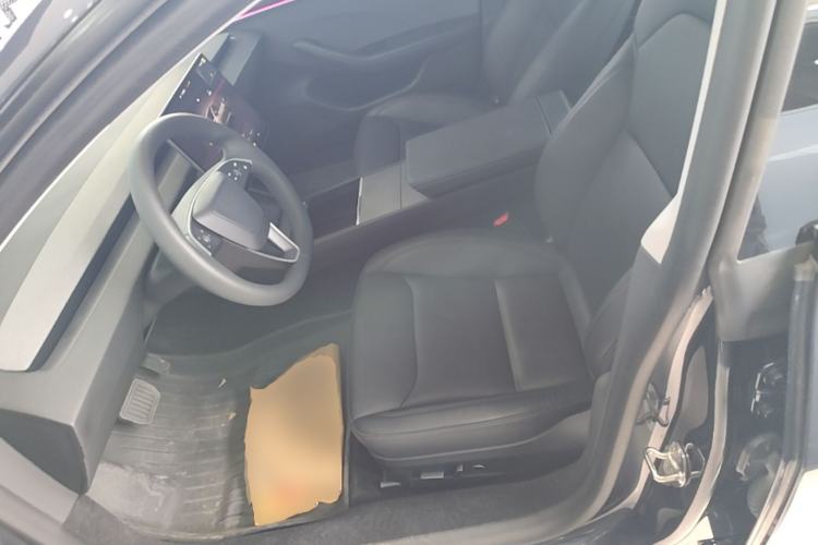 Used Tesla Model 3 2023 Rear-Wheel-Drive Version Left Front Seat