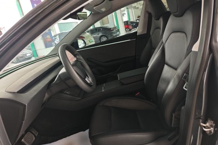 Used Tesla Model 3 2023 Rear-Wheel-Drive Version Left Front Seat