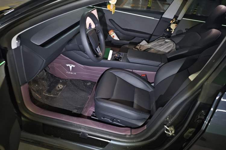 Used Tesla Model 3 2023 Rear-Wheel-Drive Version Left Front Seat