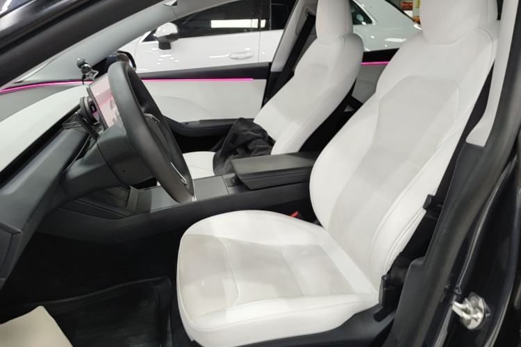 Used Tesla Model 3 2023 Rear-Wheel-Drive Version Left Front Seat