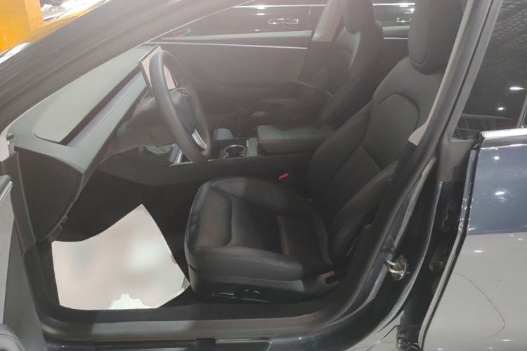 Used Tesla Model 3 2023 Rear-Wheel-Drive Version Left Front Seat