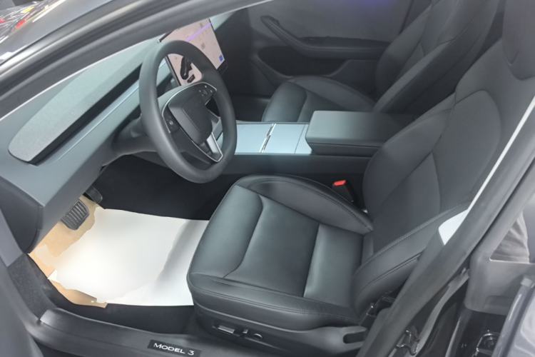 Used Tesla Model 3 2023 Rear-Wheel-Drive Version Left Front Seat