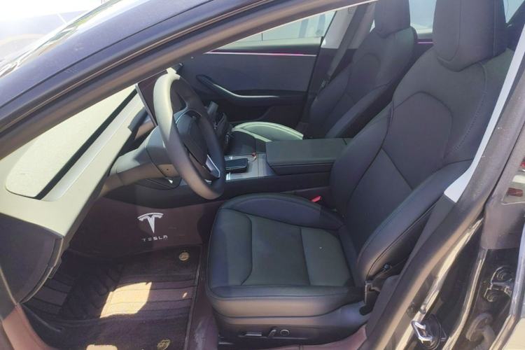 Used Tesla Model 3 2023 Rear-Wheel-Drive Version Left Front Seat