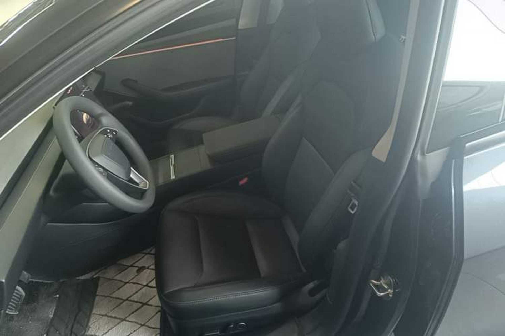 Used Tesla Model 3 2023 Rear-Wheel-Drive Version Left Front Seat