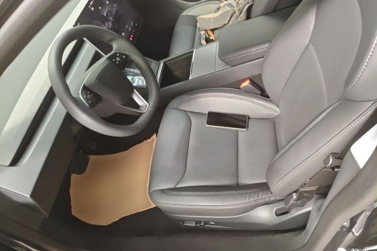 Used Tesla Model 3 2023 Rear-Wheel-Drive Version Left Front Seat