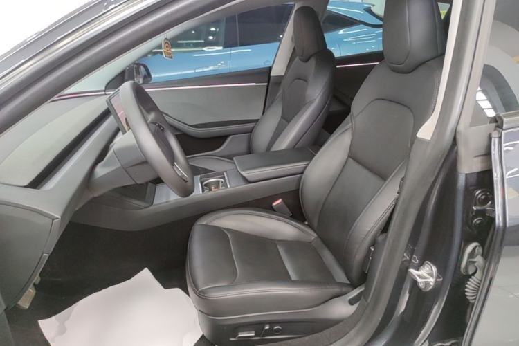 Used Tesla Model 3 2023 Rear-Wheel-Drive Version Left Front Seat