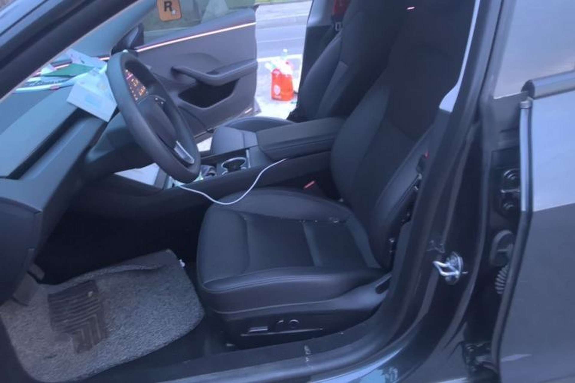 Used Tesla Model 3 2023 Rear-Wheel-Drive Version Left Front Seat