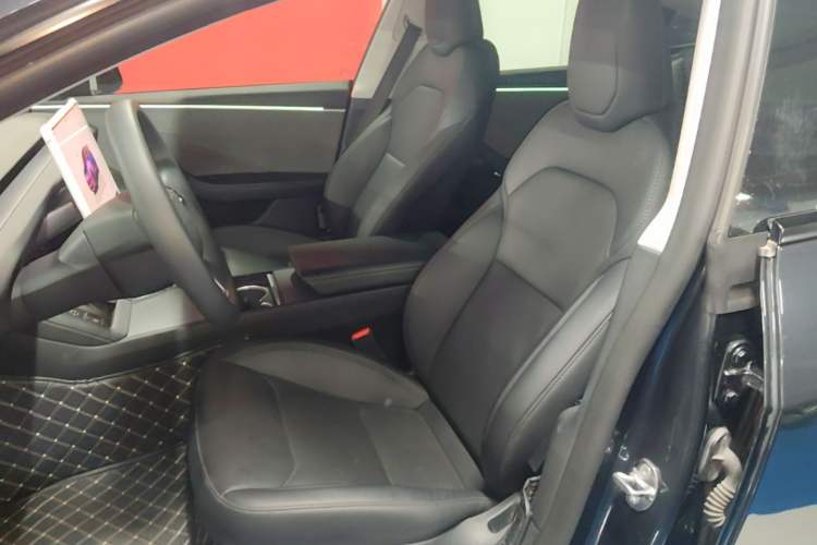 Used Tesla Model 3 2023 Rear-Wheel-Drive Version Left Front Seat