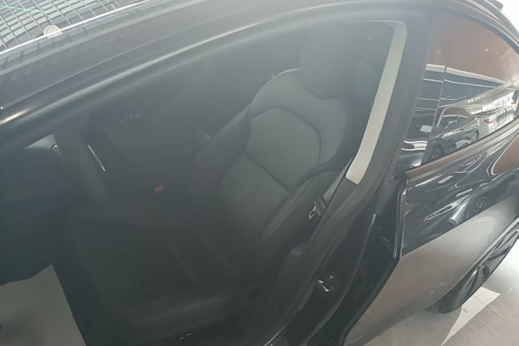 Used Tesla Model 3 2023 Rear-Wheel-Drive Version Left Front Seat