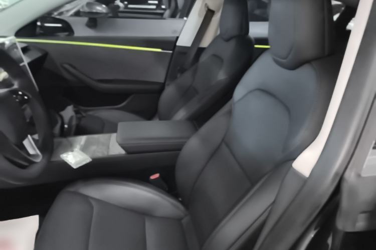 Used Tesla Model 3 2023 Rear-Wheel-Drive Version Left Front Seat