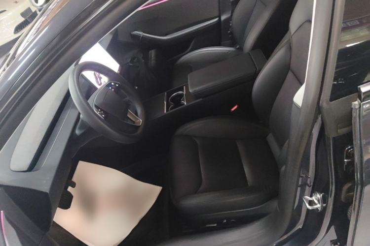 Used Tesla Model 3 2023 Rear-Wheel-Drive Version Left Front Seat