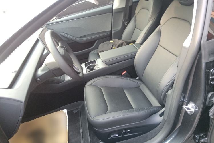 Used Tesla Model 3 2023 Rear-Wheel-Drive Version Left Front Seat
