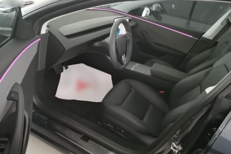Used Tesla Model 3 2023 Rear-Wheel-Drive Version Left Front Seat
