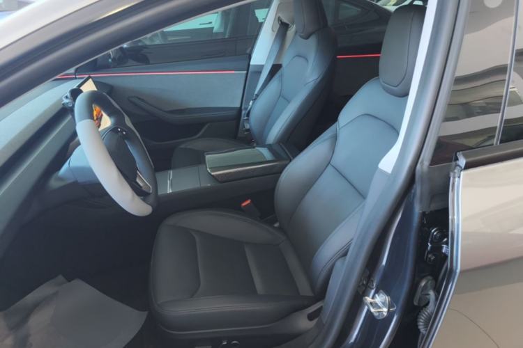 Used Tesla Model 3 2023 Rear-Wheel-Drive Version Left Front Seat