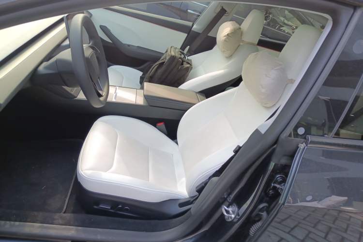 Used Tesla Model 3 2023 Rear-Wheel-Drive Version Left Front Seat