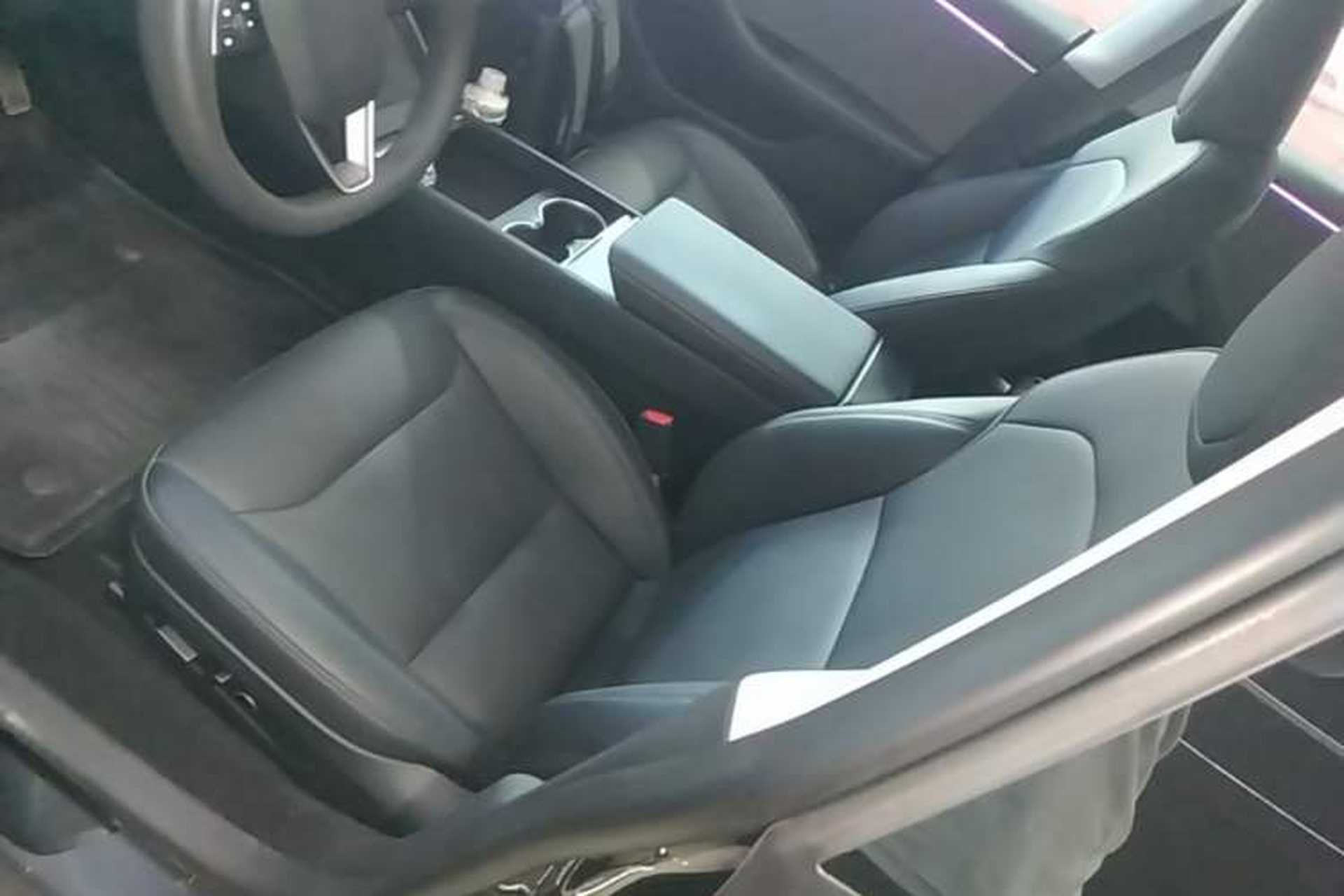 Used Tesla Model 3 2023 Rear-Wheel-Drive Version Left Front Seat