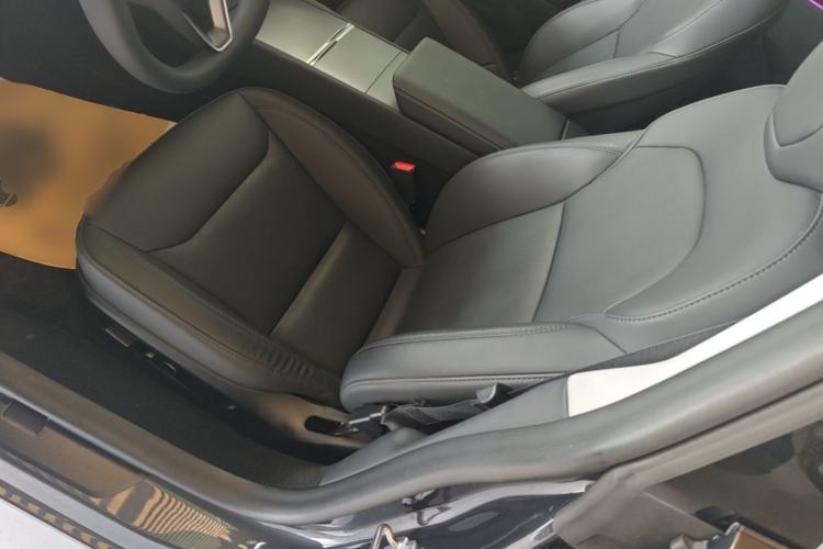 Used Tesla Model 3 2023 Rear-Wheel-Drive Version Left Front Seat