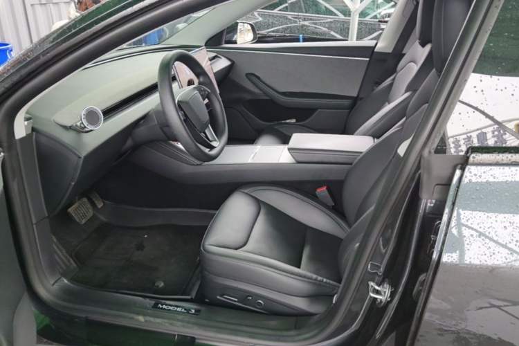 Used Tesla Model 3 2023 Rear-Wheel-Drive Version Left Front Seat