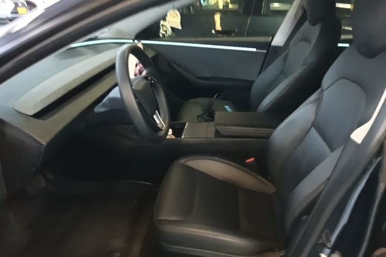 Used Tesla Model 3 2023 Rear-Wheel-Drive Version Left Front Seat