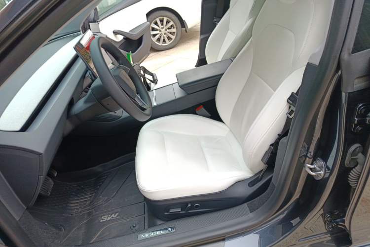 Used Tesla Model 3 2023 Long-Range All-Wheel-Drive Version Left Front Seat