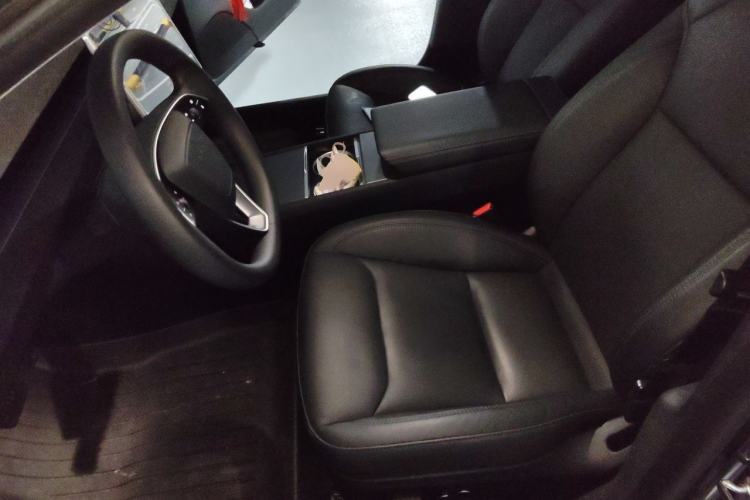 Used Tesla Model 3 2023 Rear-Wheel-Drive Version Left Front Seat
