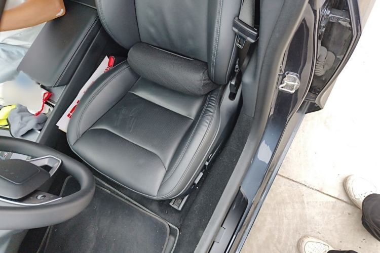 Used Tesla Model 3 2023 Long-Range All-Wheel-Drive Version Left Front Seat