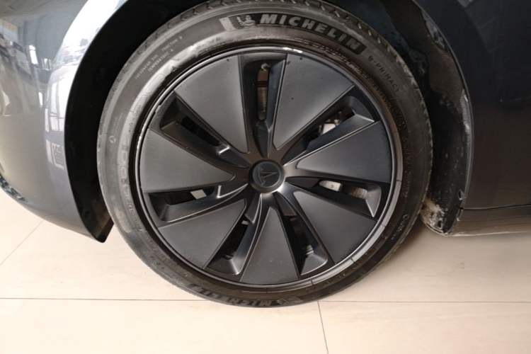 Used Tesla Model 3 2023 Rear-Wheel-Drive Version Left Front Wheel Hub