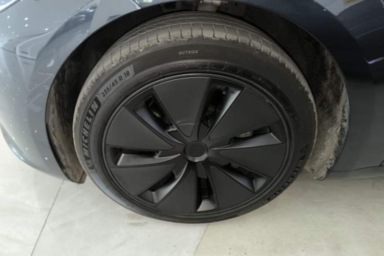 Used Tesla Model 3 2023 Rear-Wheel-Drive Version Left Front Wheel Hub