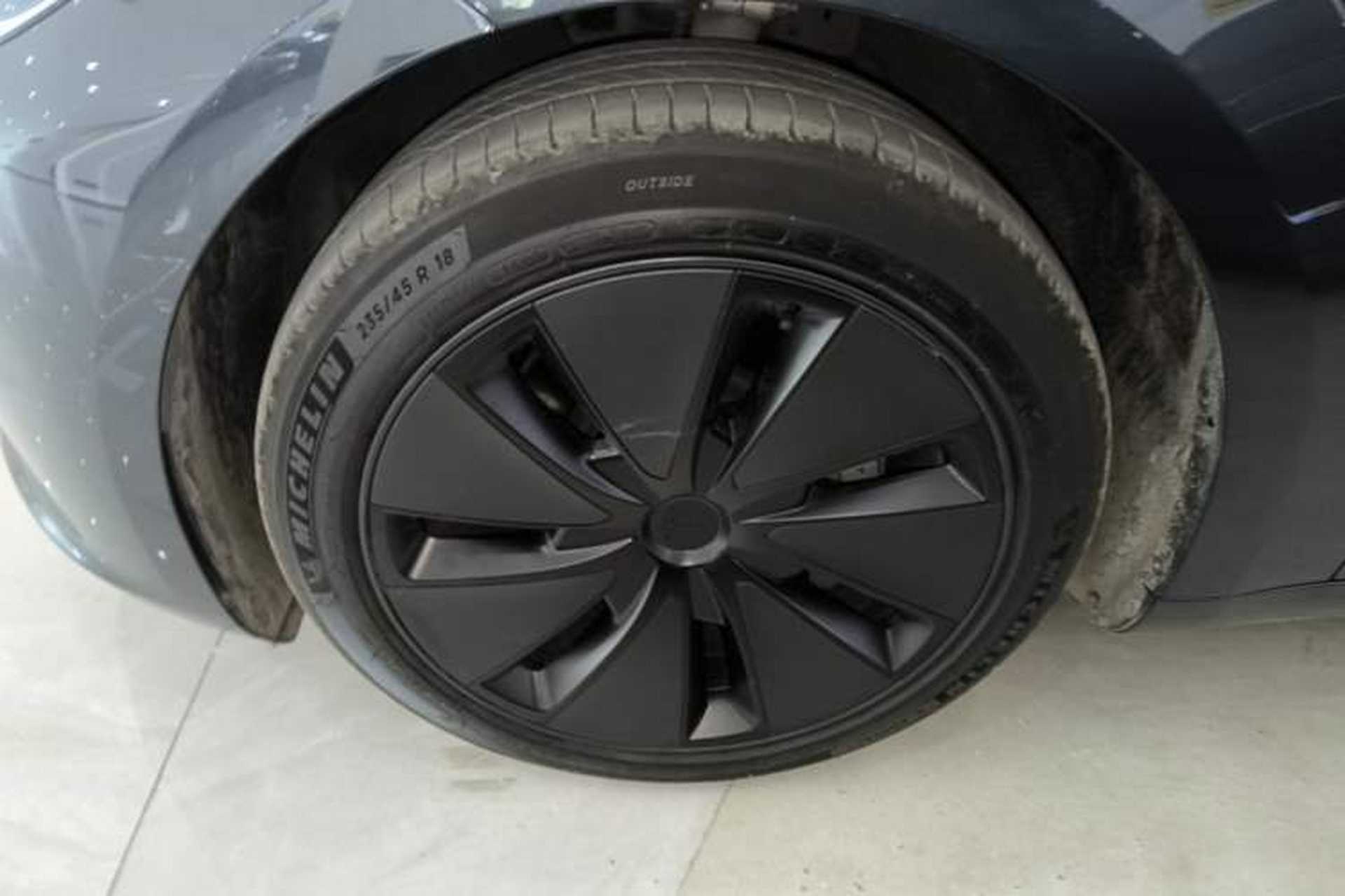 Used Tesla Model 3 2023 Rear-Wheel-Drive Version Left Front Wheel Hub