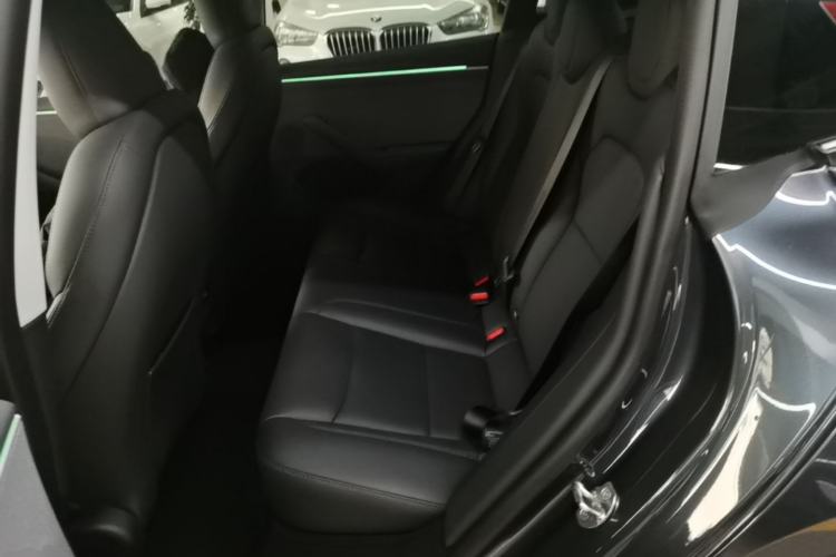 Used Tesla Model 3 2023 Rear-Wheel-Drive Version Left Rear Seat