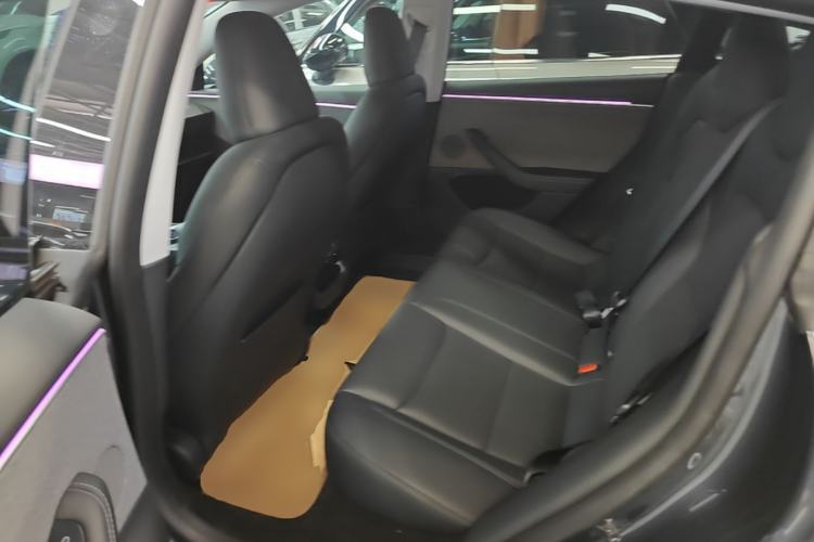 Used Tesla Model 3 2023 Rear-Wheel-Drive Version Left Rear Seat
