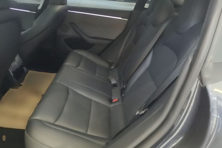 Used Tesla Model 3 2023 Rear-Wheel-Drive Version Left Rear Seat