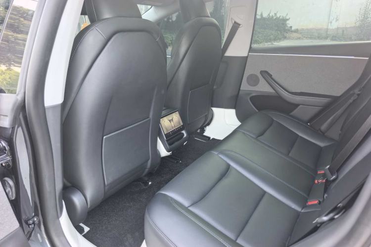 Used Tesla Model 3 2023 Rear-Wheel-Drive Version Left Rear Seat
