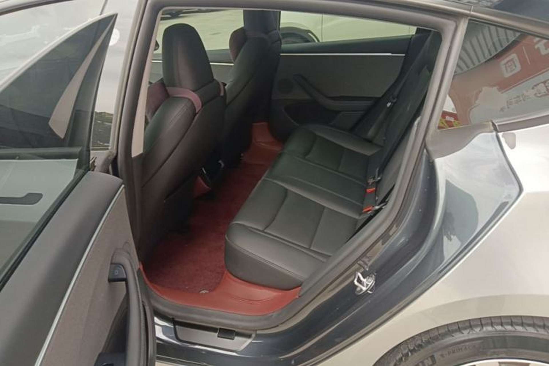 Used Tesla Model 3 2023 Rear-Wheel-Drive Version Left Rear Seat