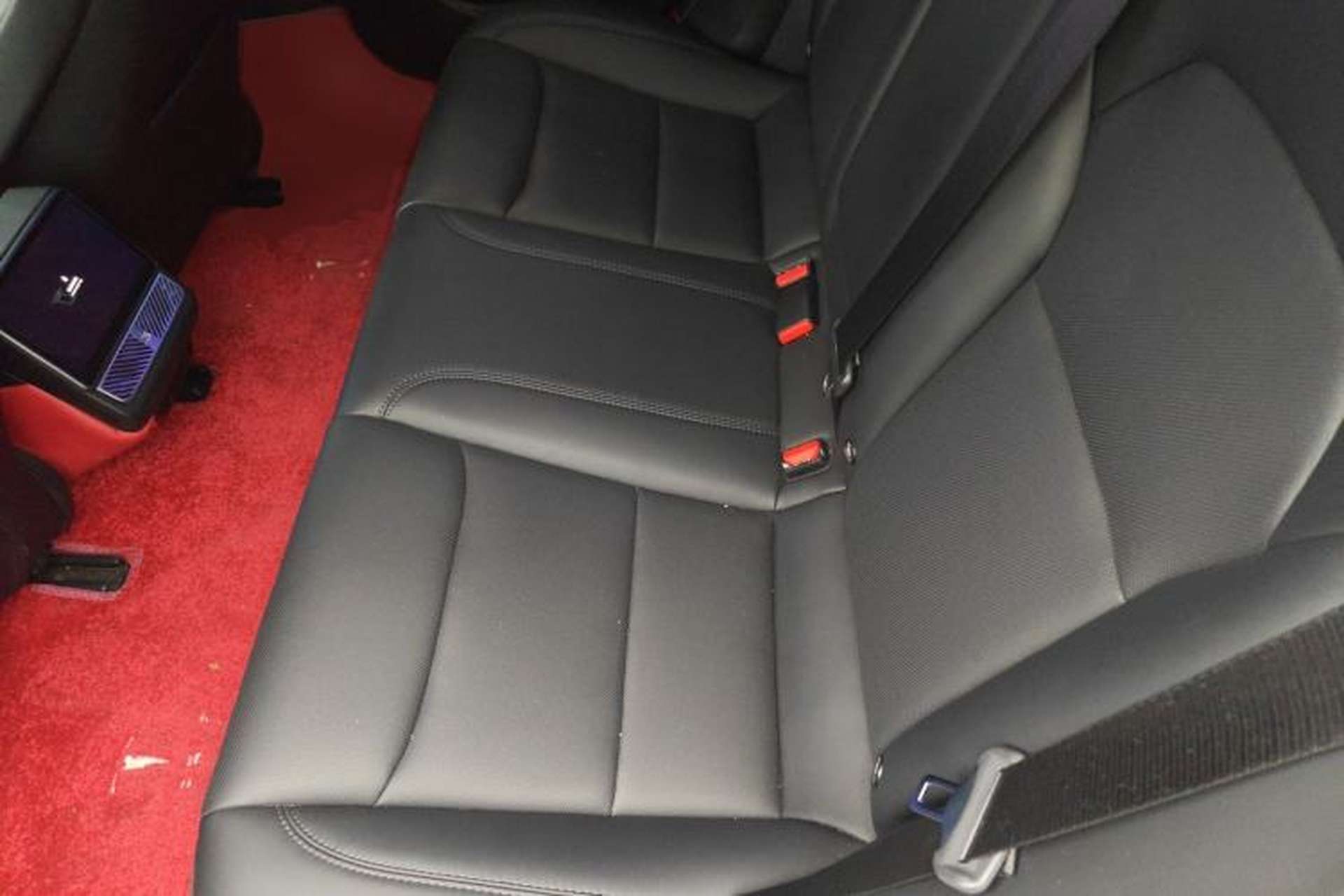 Used Tesla Model 3 2023 Rear-Wheel-Drive Version Left Rear Seat