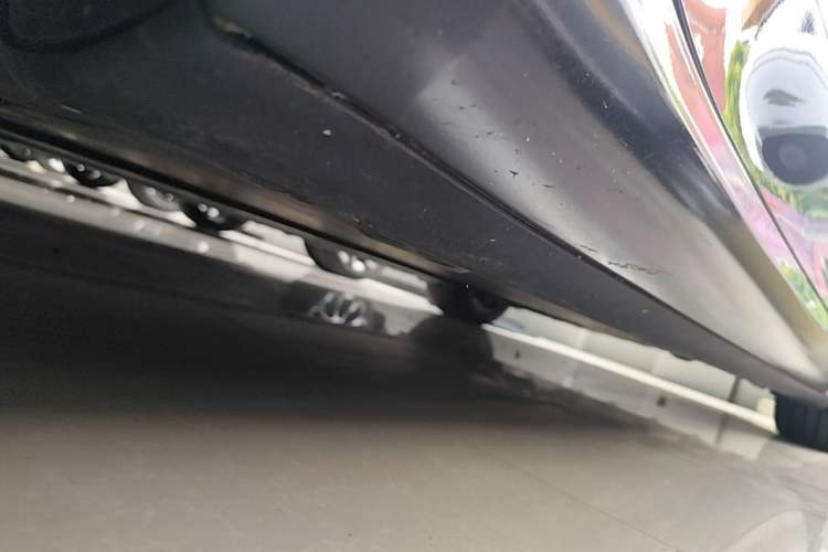 Used Tesla Model 3 2023 Rear-Wheel-Drive Version Left Side Sill