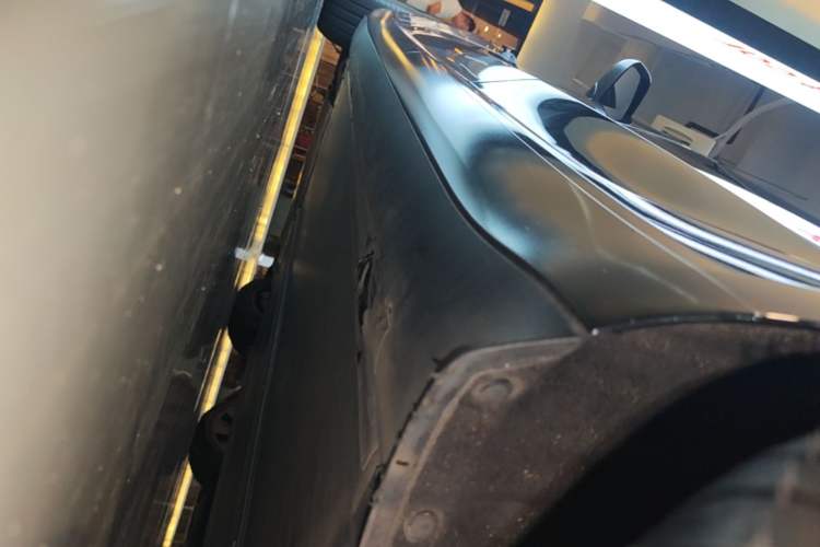 Used Tesla Model 3 2023 Rear-Wheel-Drive Version Left Side Sill