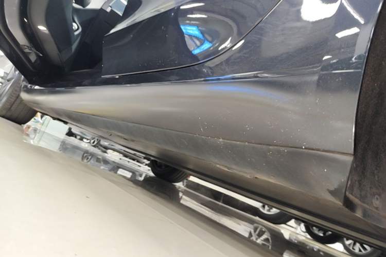 Used Tesla Model 3 2023 Rear-Wheel-Drive Version Left Side Sill