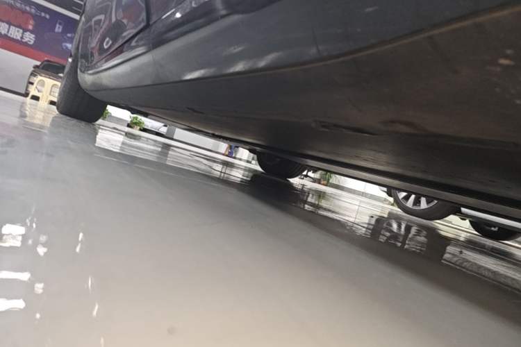 Used Tesla Model 3 2023 Rear-Wheel-Drive Version Left Side Sill