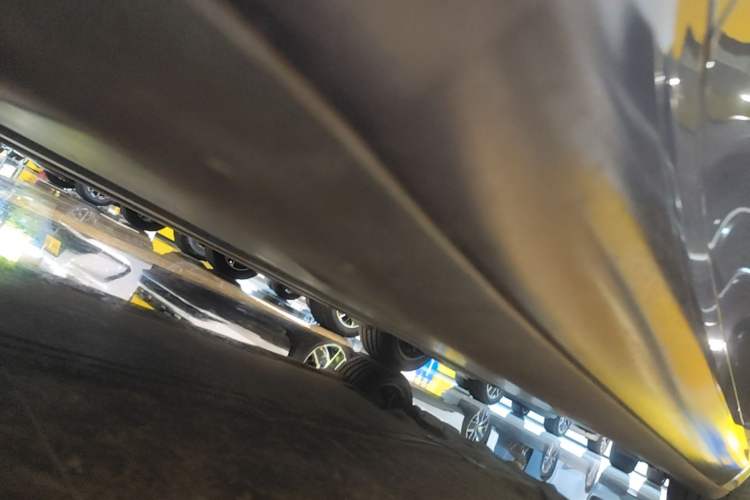 Used Tesla Model 3 2023 Rear-Wheel-Drive Version Left Side Sill